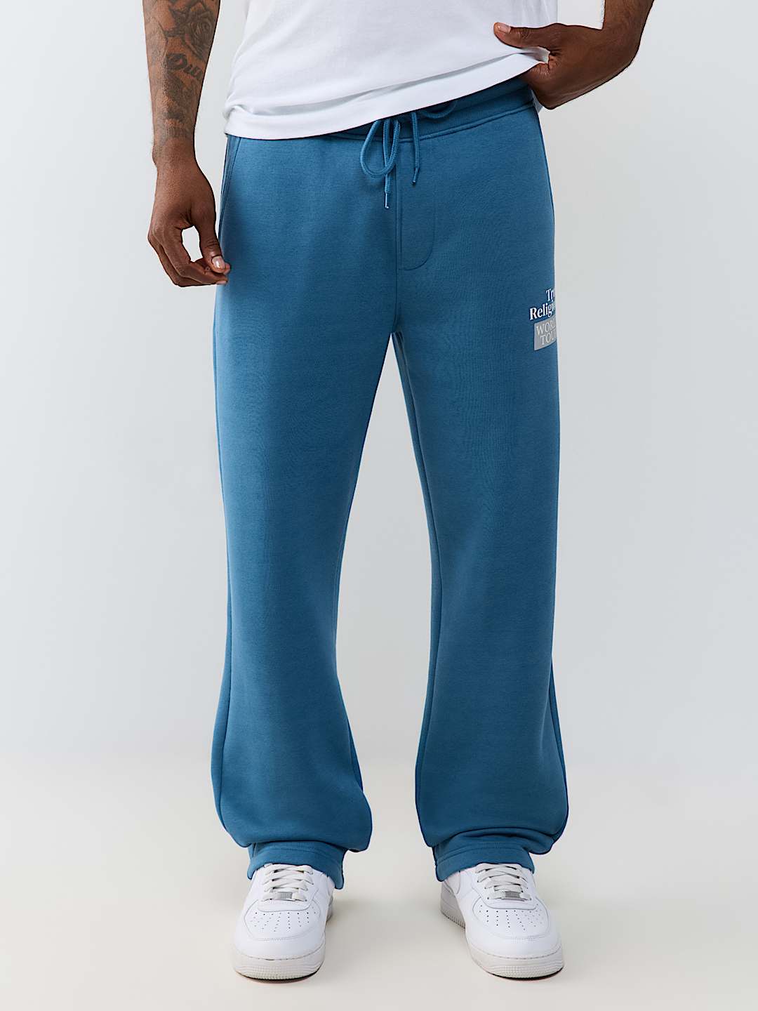 WORLD TOUR SWEATPANT