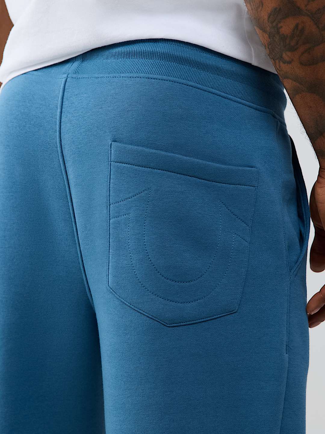 WORLD TOUR SWEATPANT