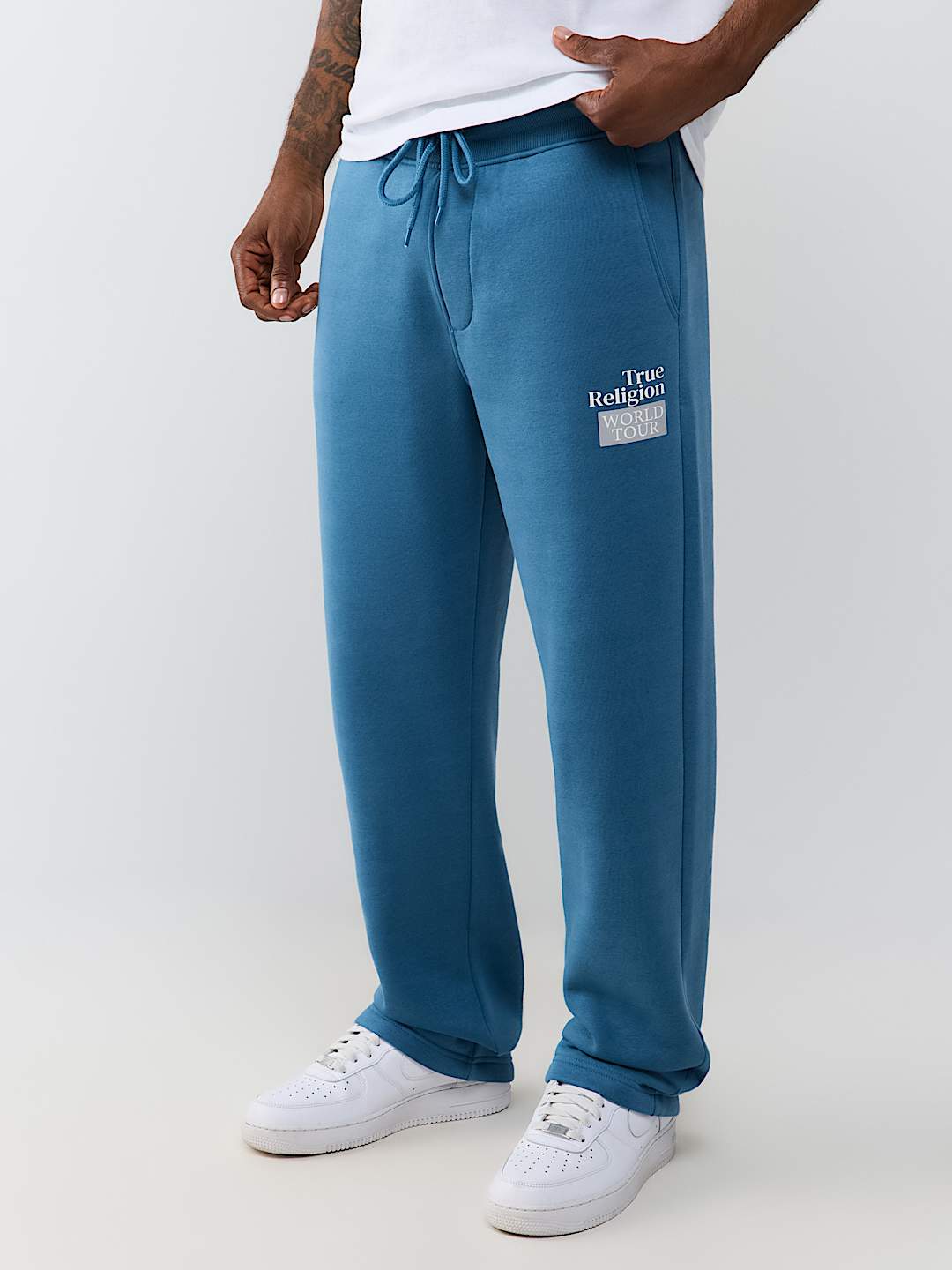 WORLD TOUR SWEATPANT