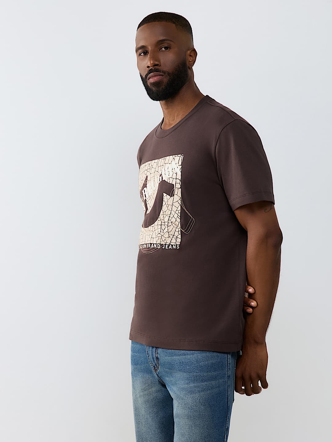 TRUE HORSESHOE EMBROIDERED TEE