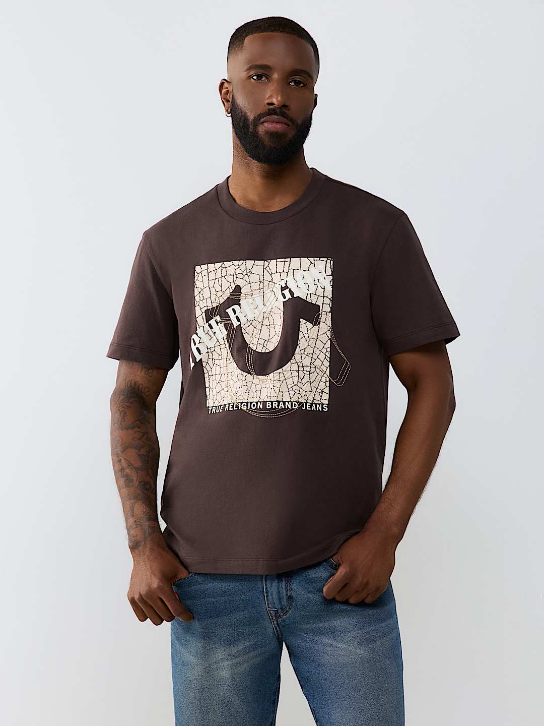 TRUE HORSESHOE EMBROIDERED TEE