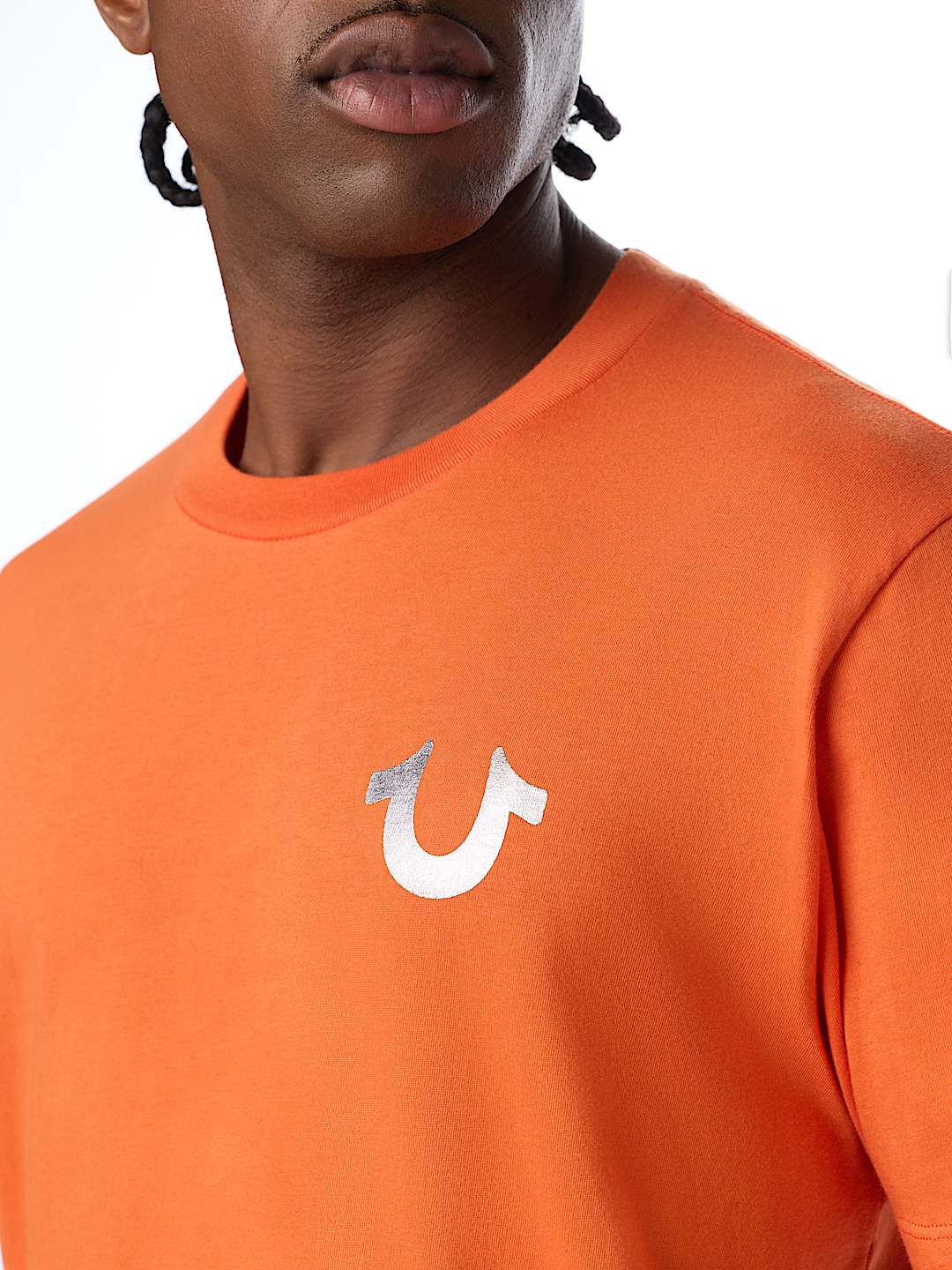 TRUE LICENSE PLATE TEE
