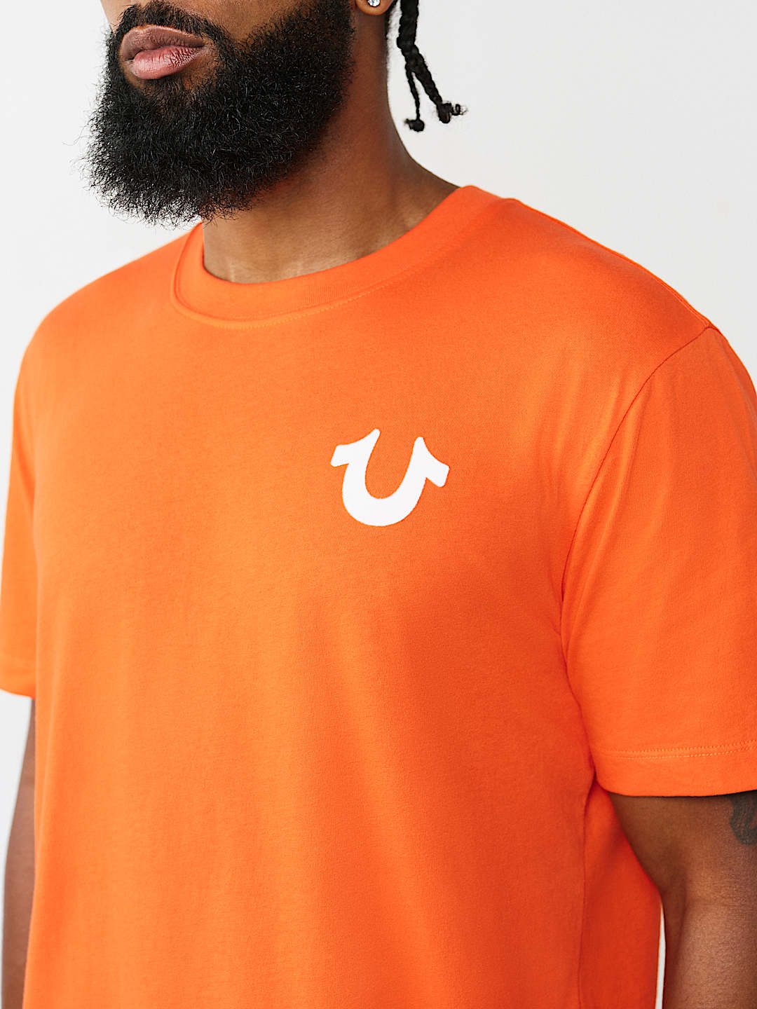 DIMENSIONAL VELVET LOGO TEE, image 2