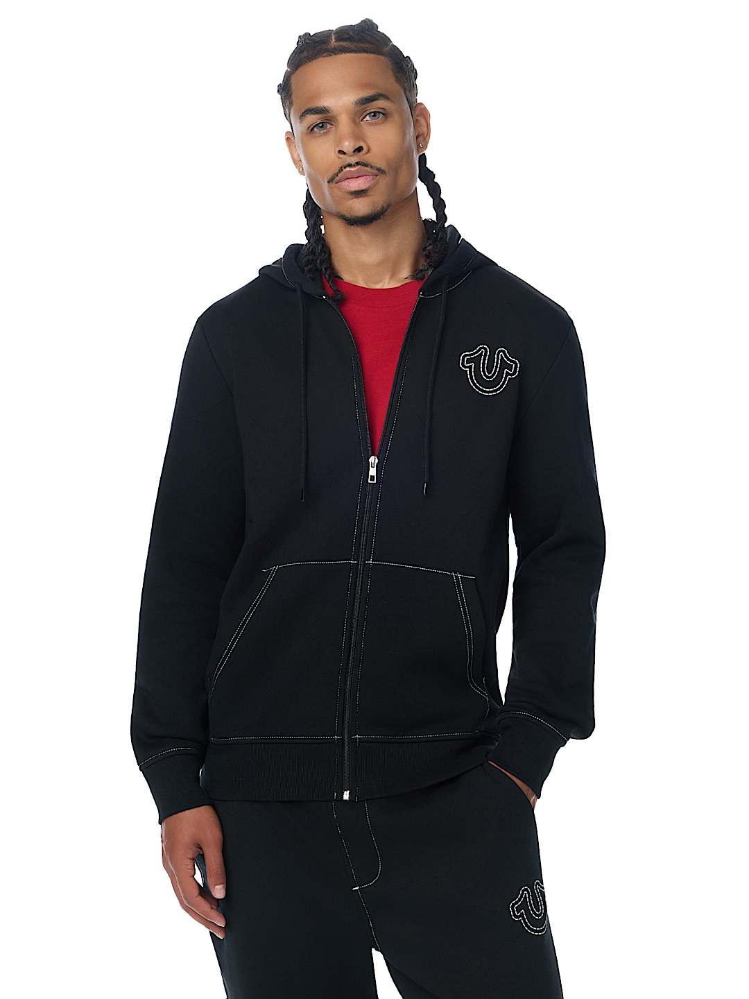 SUDADERA CON CAPUCHA Y CIERRE Y HERRADURA BORDADA CON RELIEVE