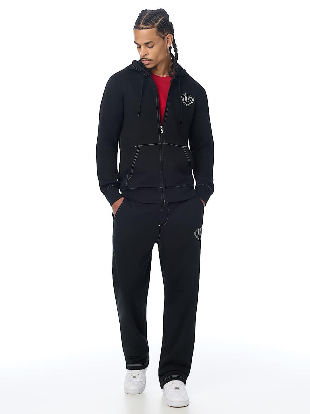 SUDADERA CON CAPUCHA Y CIERRE Y HERRADURA BORDADA CON RELIEVE