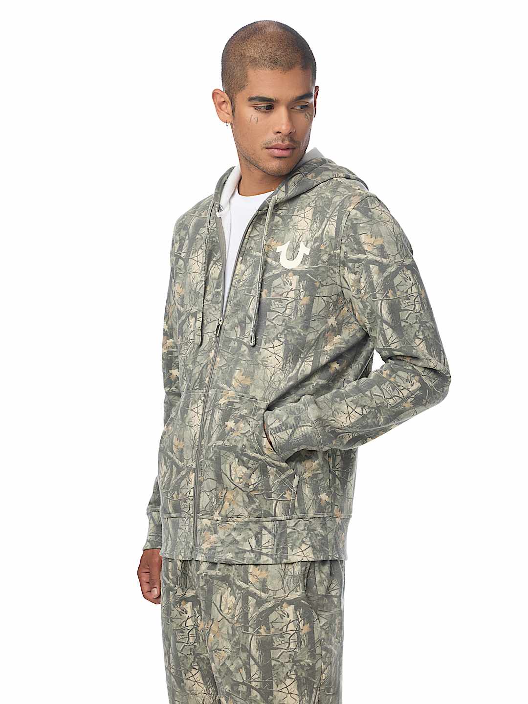 TREE CAMO ARCHED ZIP HOODIE