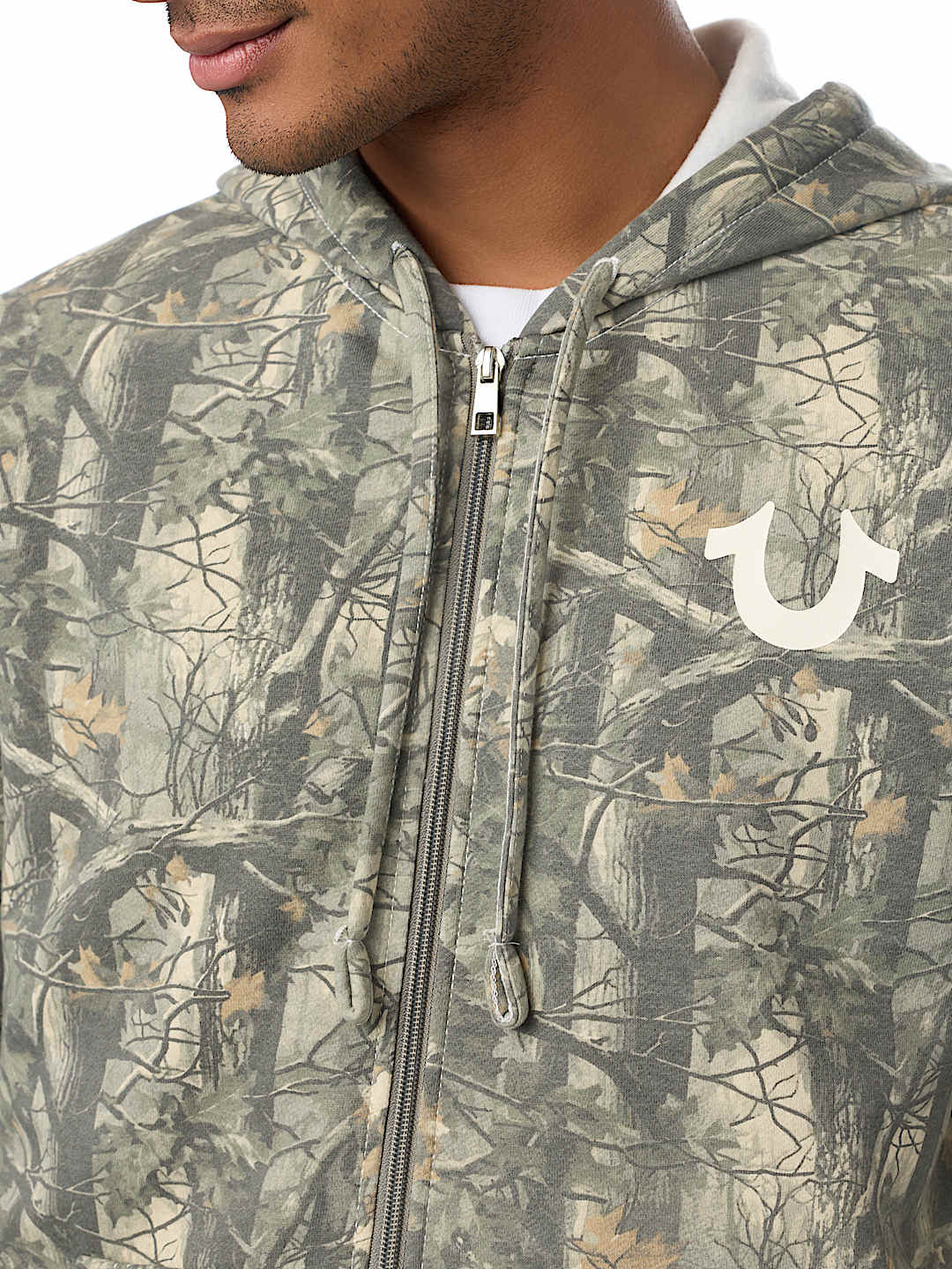 TREE CAMO ARCHED ZIP HOODIE