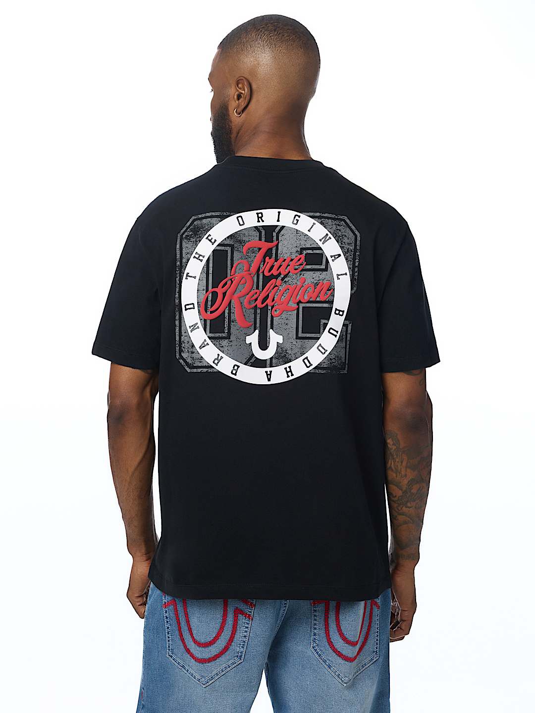 02 HORSESHOE TEE