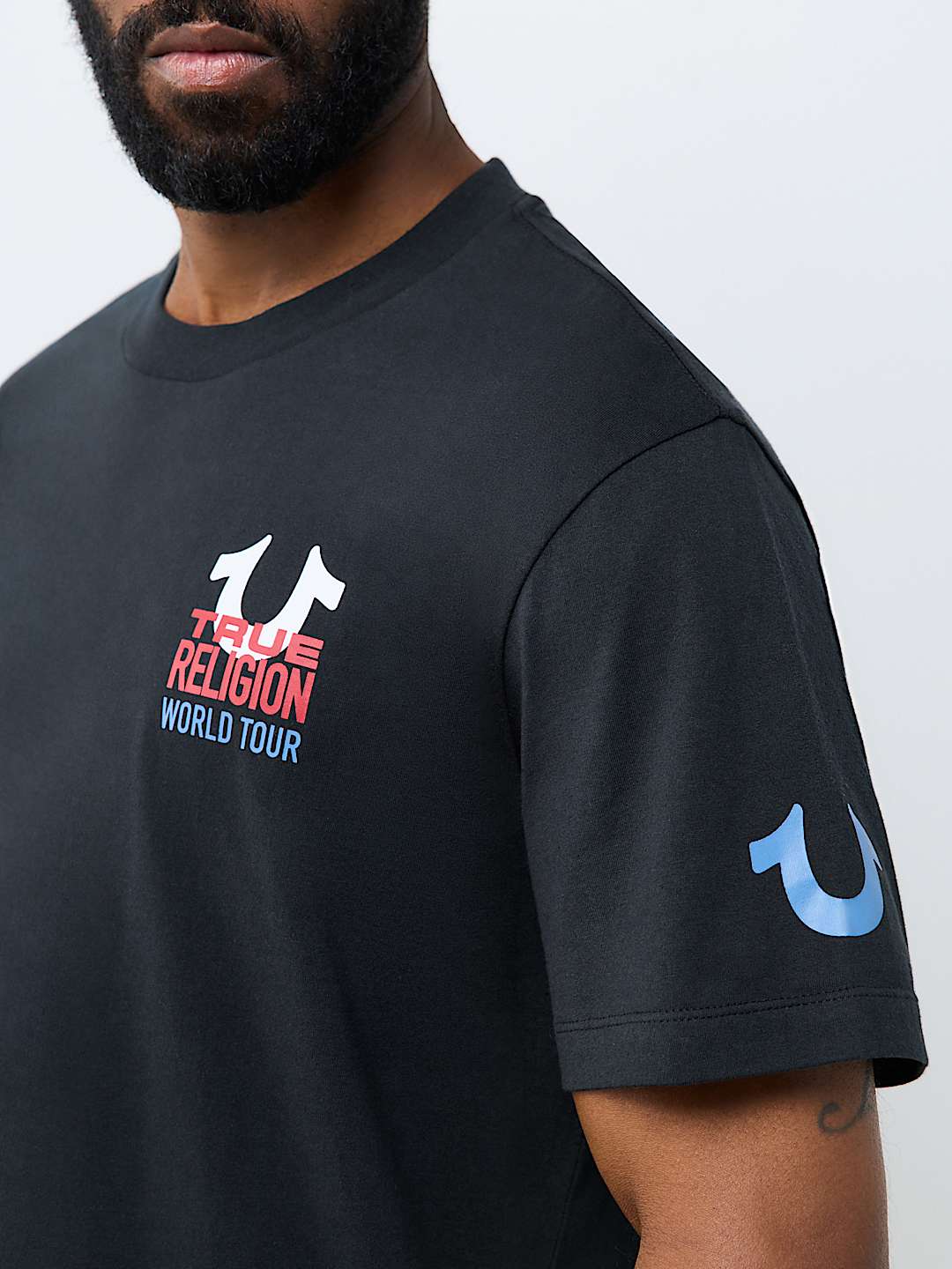WORLD TOUR TEE