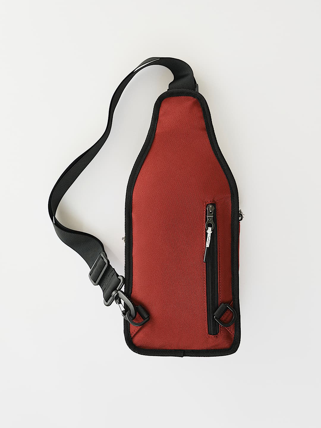 HORSESHOE POCKET SLING BAG, image 2