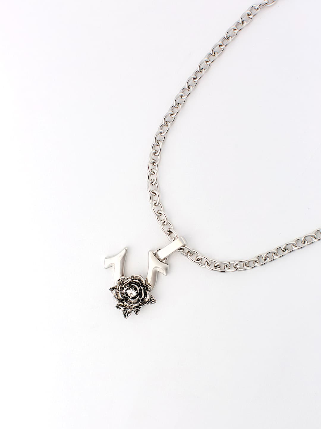 COLLIER &Agrave; FER &Agrave; CHEVAL ET ROSE