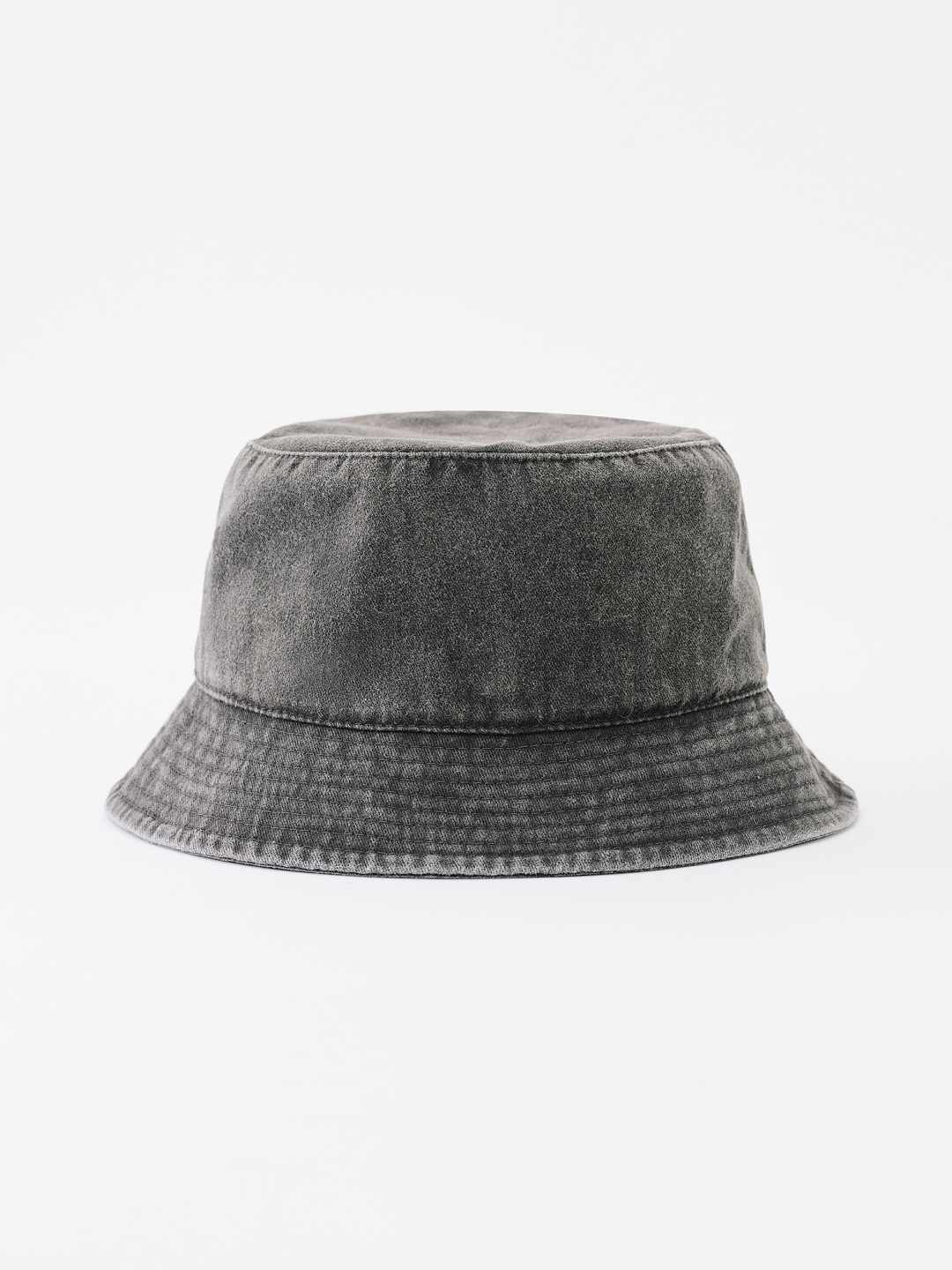 TRUE RELIGION BUCKET HAT