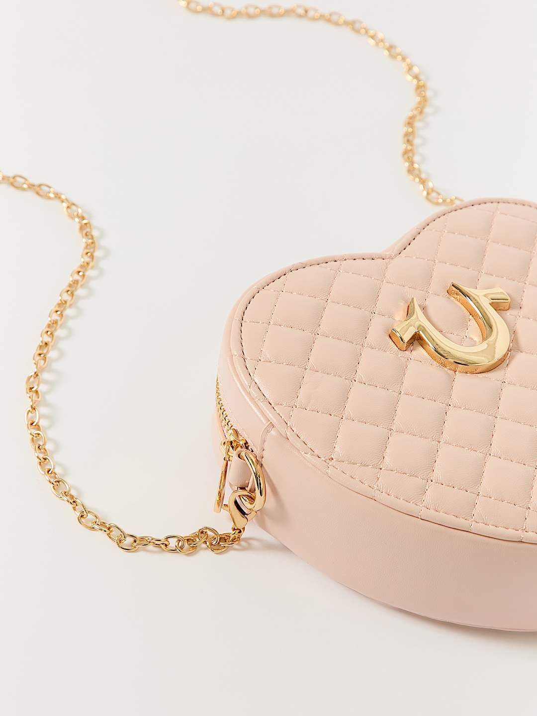 QUILTED HEART CHAIN CROSSBODY BAG