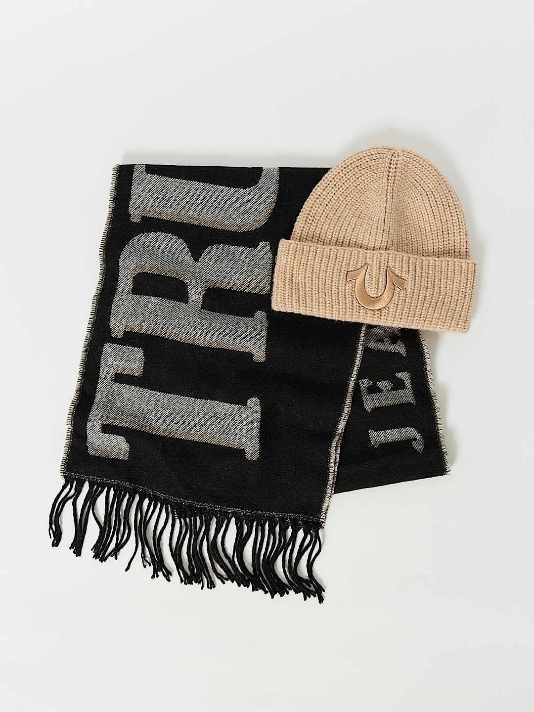 TRUE BEANIE SCARF SET True Religion
