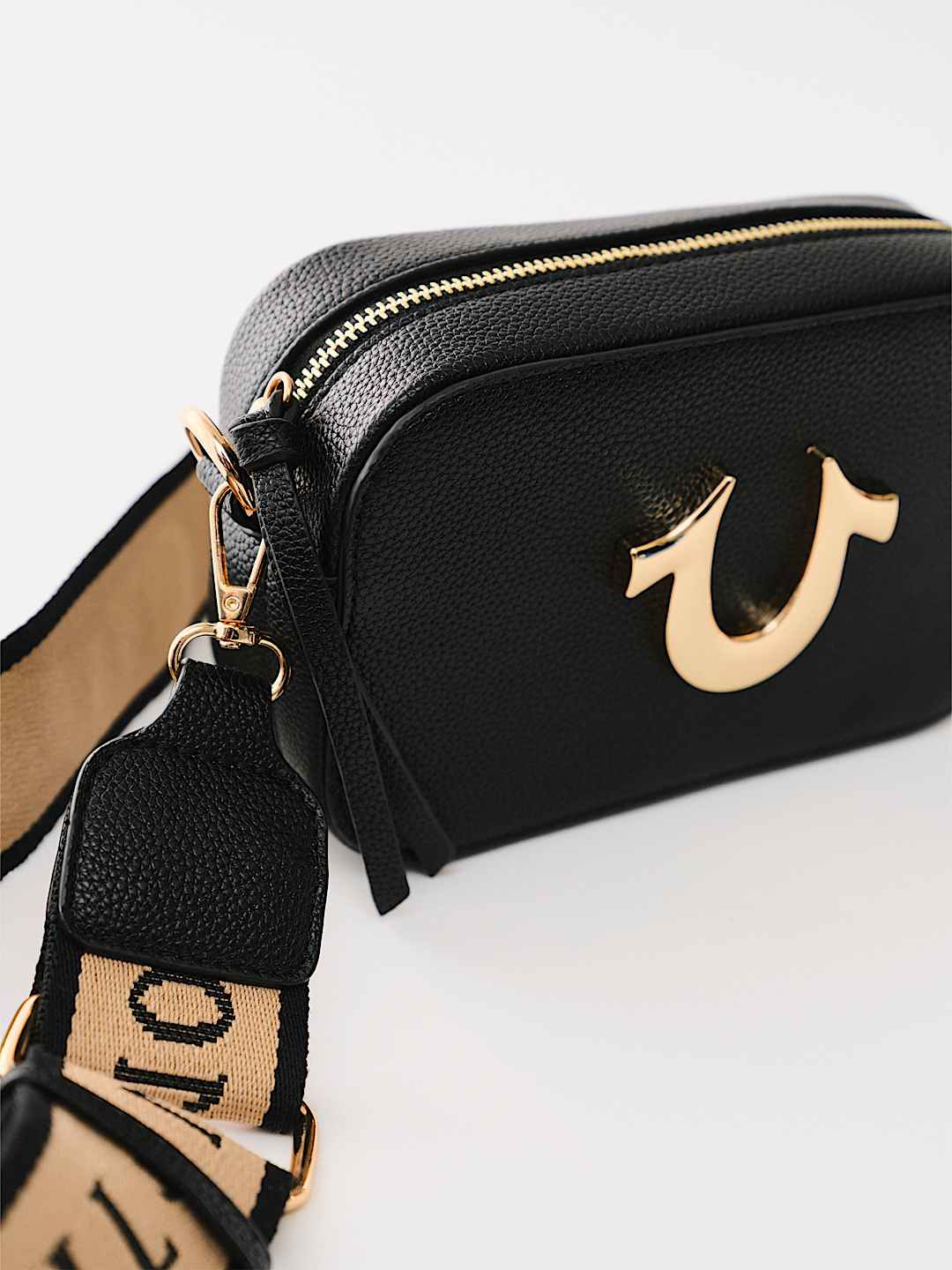 HORSESHOE CAMERA BAG - Black | True Religion HORSESHOE CAMERA BAG - Black | True Religion