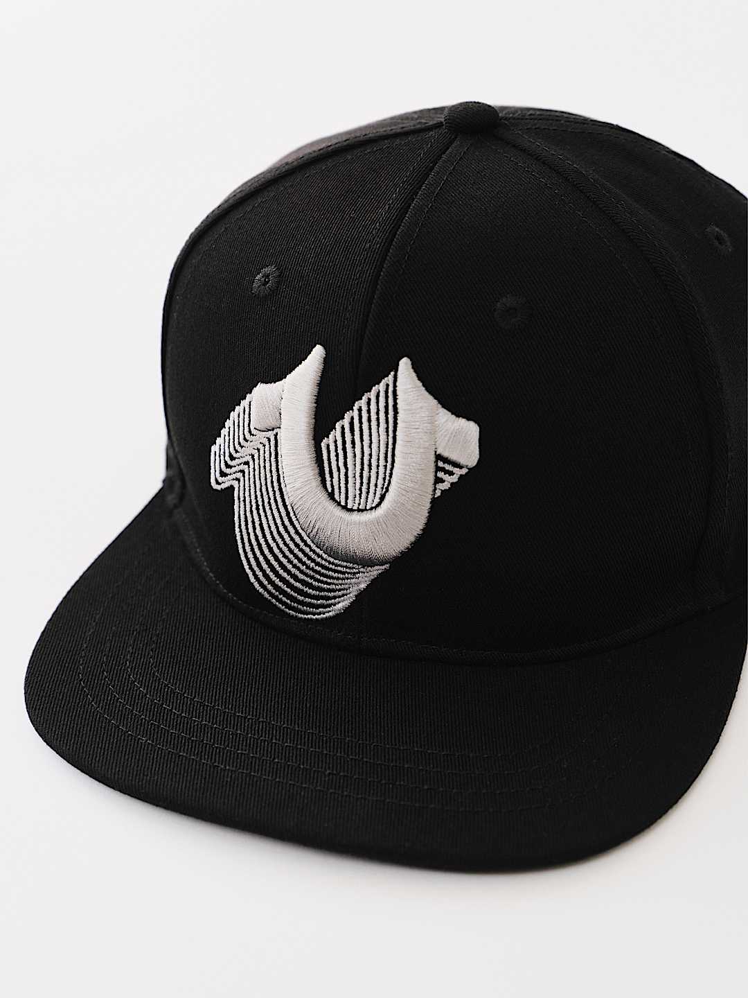 3D LUREX HORSESHOE HAT - Black | True Religion