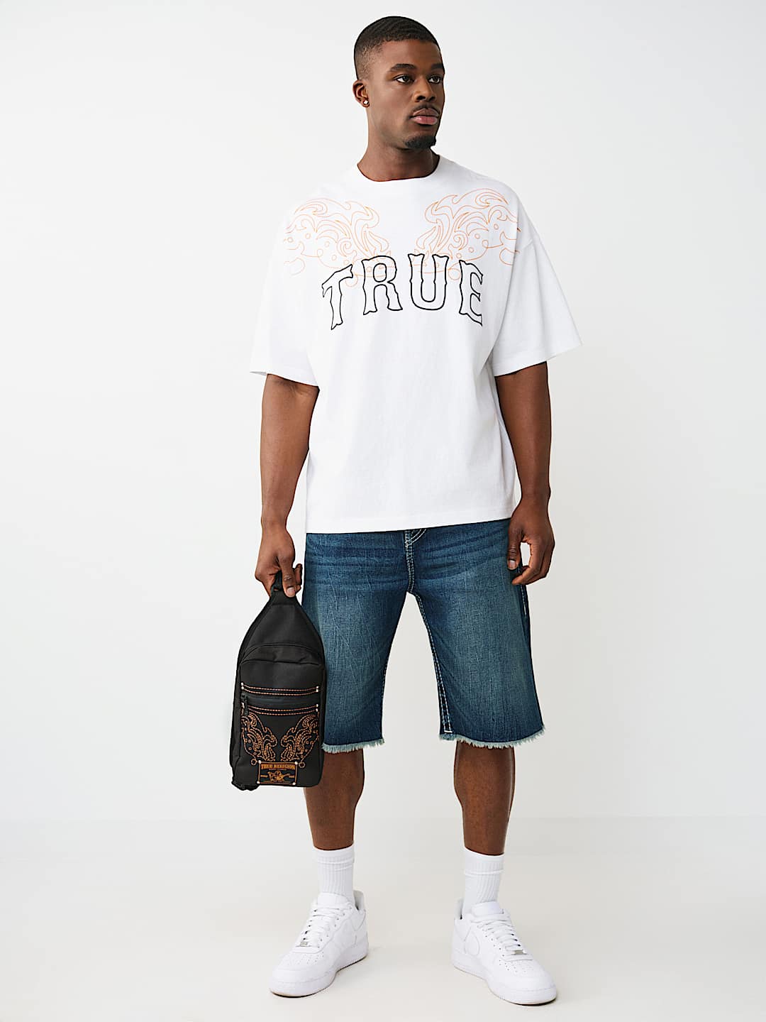 LOGO EMBROIDERED PATCH SLING BAG, image 3