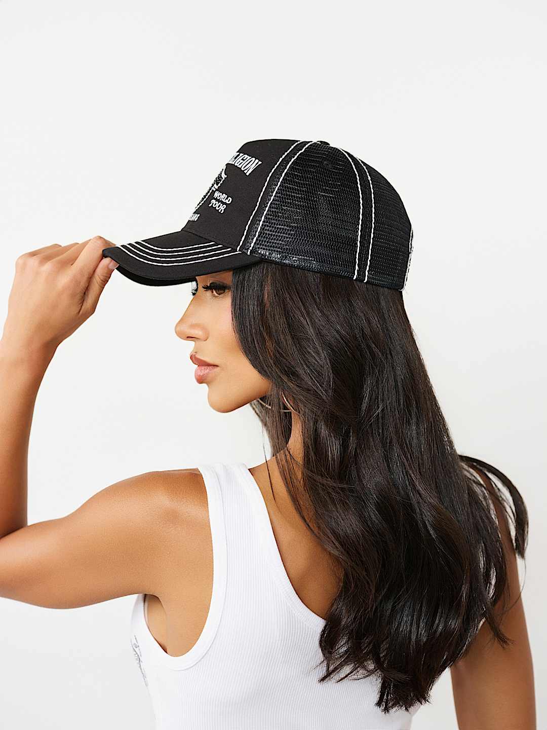 HORSESHOE TRUCKER HAT