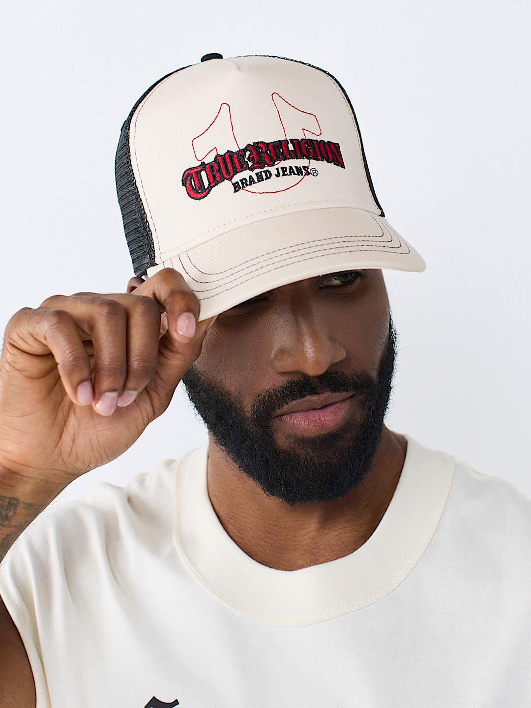 HORSESHOE LOGO TRUCKER HAT