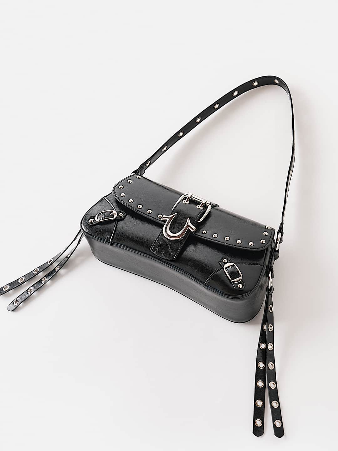HORSESHOE TASSLE STUD BAG, image 4