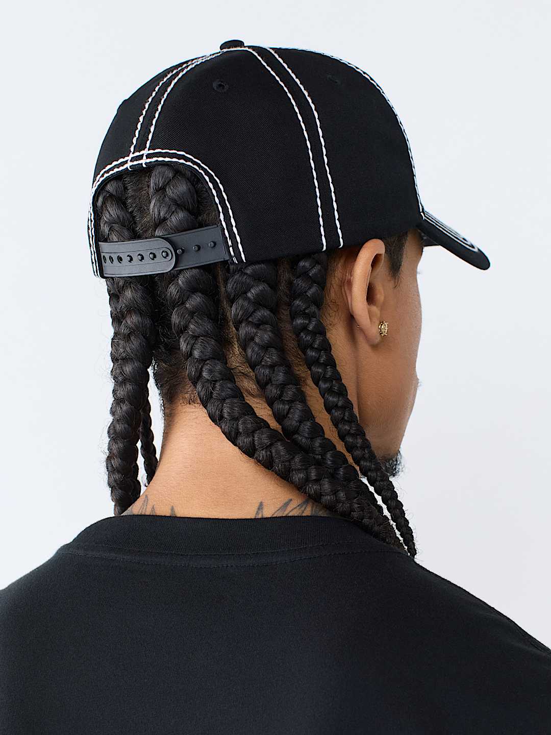 CONTRAST STITCH LOGO BASEBALL HAT