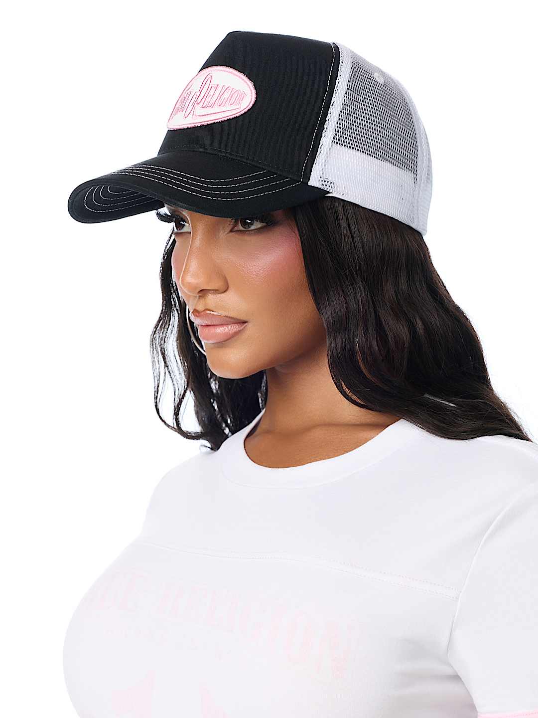 LOGO PATCH TRUCKER HAT