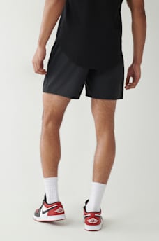SHORTS DE PLAYA CONTRASTANTES