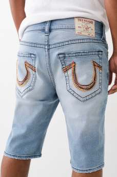 SHORT RICKY CON COSTURA DE ARCO&Iacute;RIS