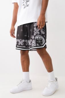 SHORT DE MALLA CON ESTAMPADO DE BANDANA, image 3
