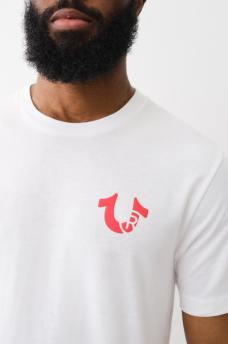 CAMISETA CON ESTAMPADO DE BANDERA Y HERRADURA, image 2