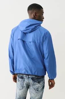 PACKABLE LIGHTWEIGHT HOODED WINDBREAKER, image 3