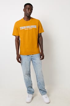 EMBROIDERED REFLECTIVE ARCH LOGO TEE, image 5