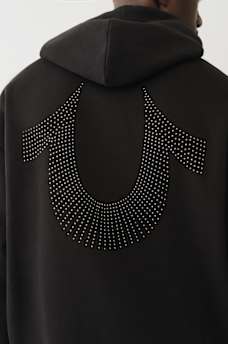 SUDADERA CON CAPUCHA Y HERRADURA CON TACHAS