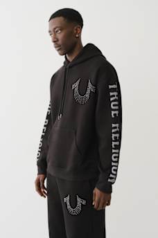 SUDADERA CON CAPUCHA Y HERRADURA CON TACHAS