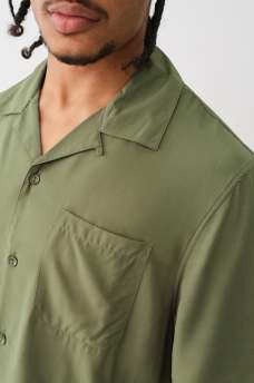 CAMP COLLAR SHORT SLEEVE SHIRT, image 2