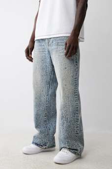 VINNY HORSESHOE CHARM ULTRA BAGGY JEAN, image 3