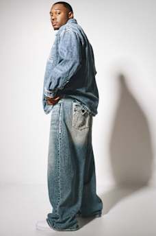 MIKEY SUPER QT FLAP 32IN, image 2