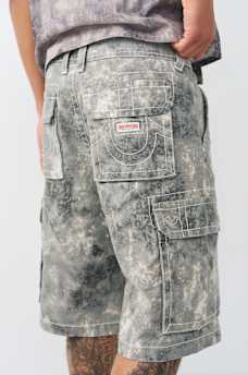 VINNY BIG T TIE-DYE CAMO ULTRA BAGGY CARGO SHORT