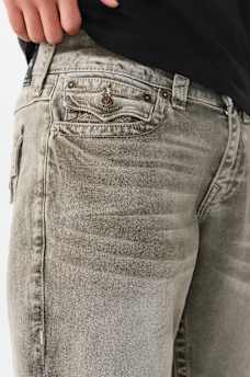 RICKY FRAYED HEM FLAP SHORT