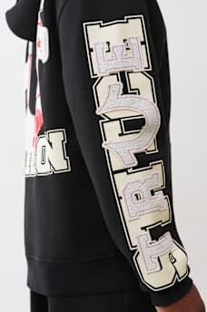 SUDADERA DE FELPA CON CAPUCHA, CIERRE Y APLIQUE, image 4