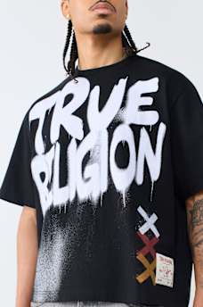GRAFFITI LOGO BOXY TEE