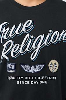 STAY TRUE LOGO TEE