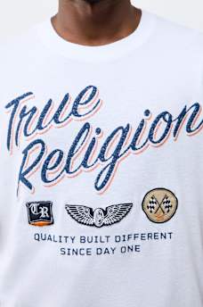 STAY TRUE LOGO TEE