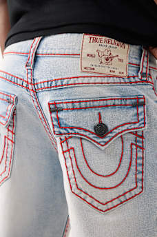 SHORTS RICKY S&Uacute;PER T CON SOLAPAS Y DOBLADILLO DESHILACHADO, image 2