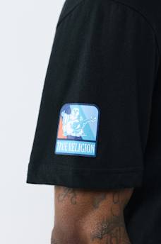 HORSESHOE REPEAT TEE