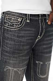 BOBBY EMBOSSED SUPER T FLAP BAGGY JEAN
