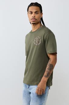 STACKED LOGO TEE