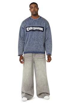 DENIM APPLIQU&Eacute; WASHED SWEATER