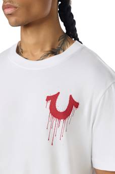 DRIPPY HORSESHOE TEE