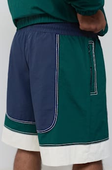 COLORBLOCK BIG T NYLON SHORT